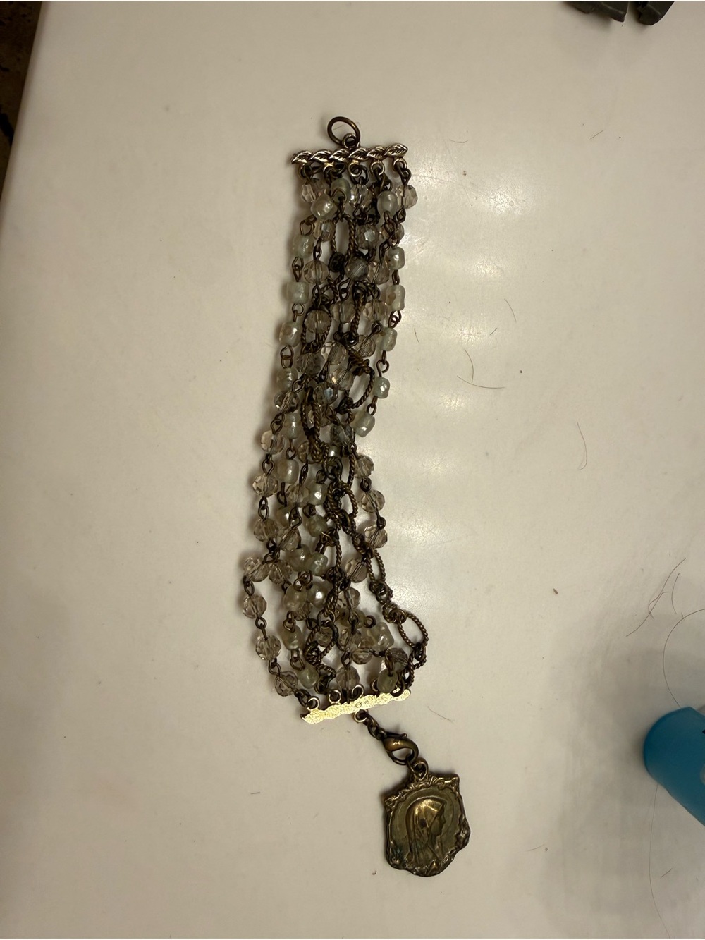 Vintage-Inspired Multi-Strand Crystal Beaded Bracelet with Pendant - Clear/Gold
